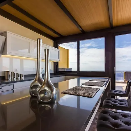 Gran Vilena Адехе