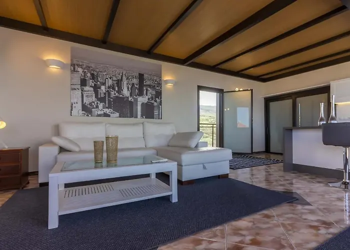 Gran Vilena Адехе