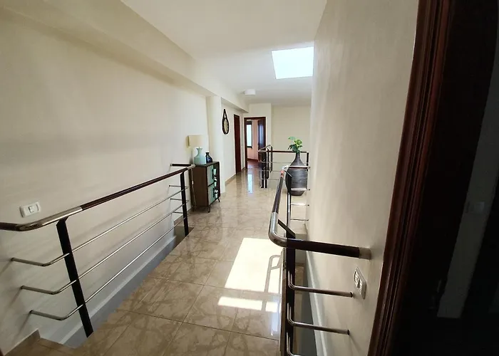 Gran Vilena Адехе